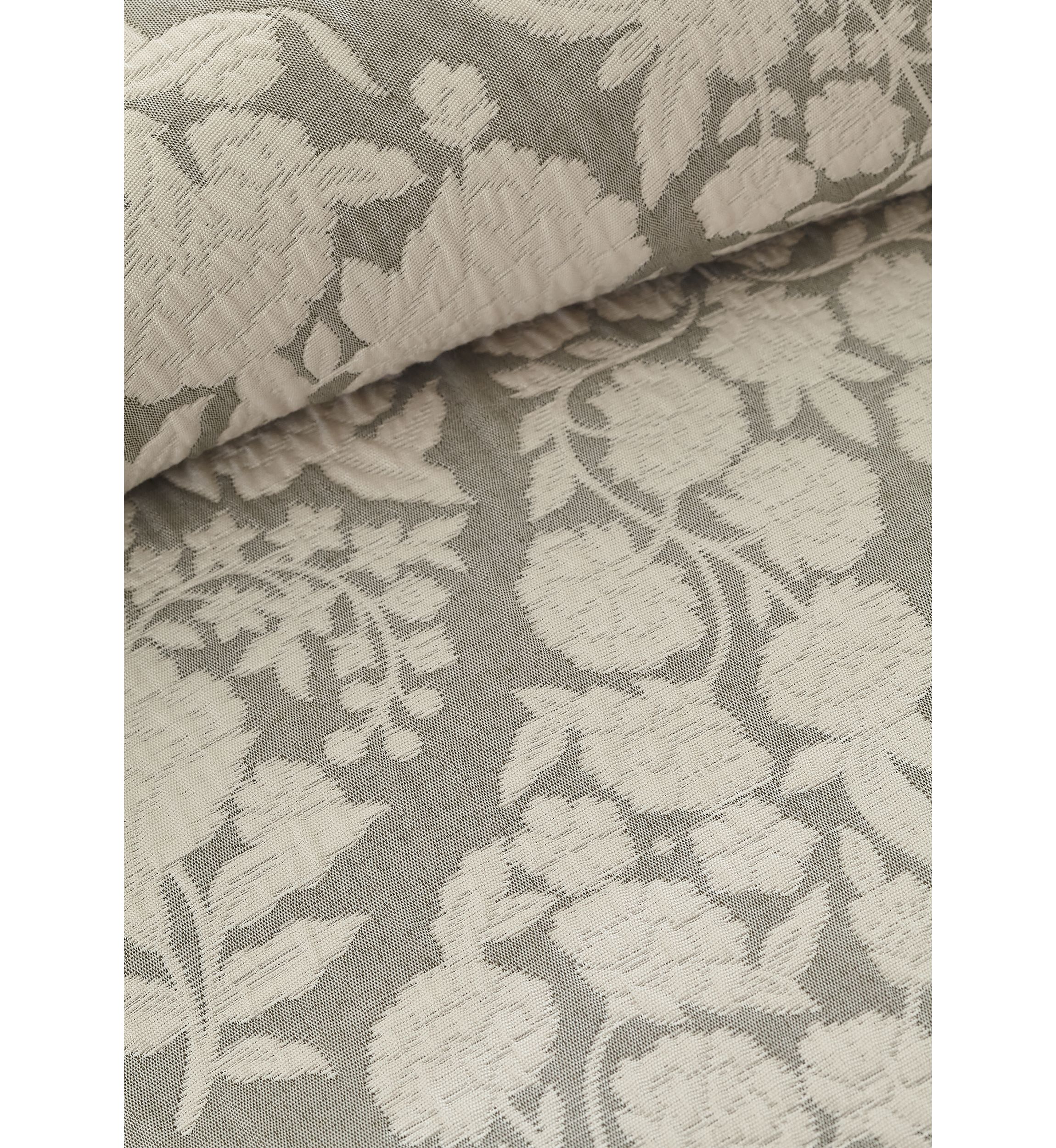 Fallon Comforter Set