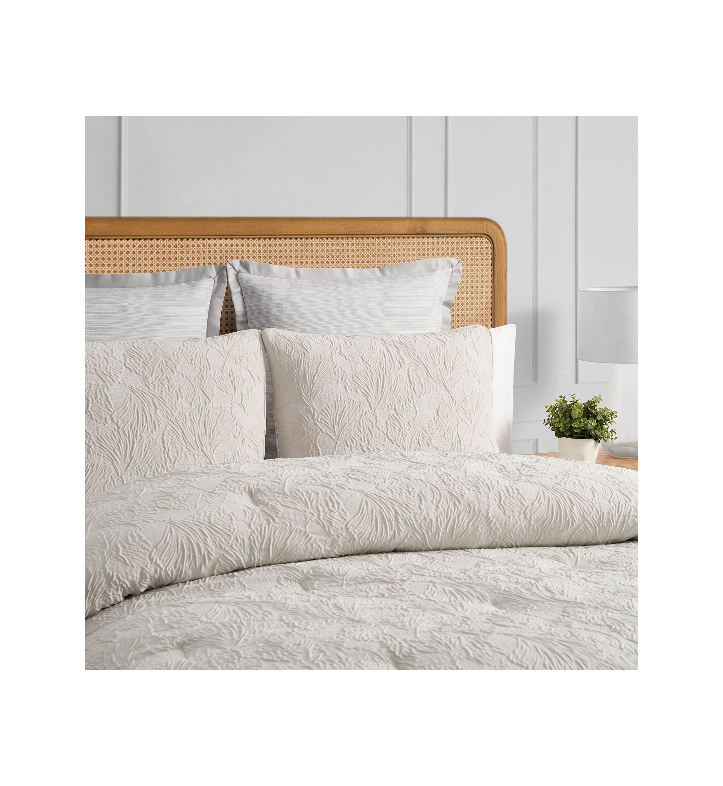 Ginko Neutral 3 Piece Comforter Set 