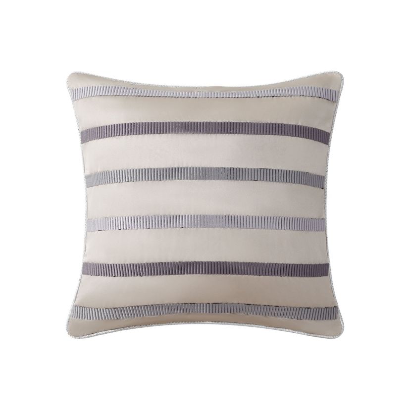 Lorna 18" X 18" Decorative Pillow
