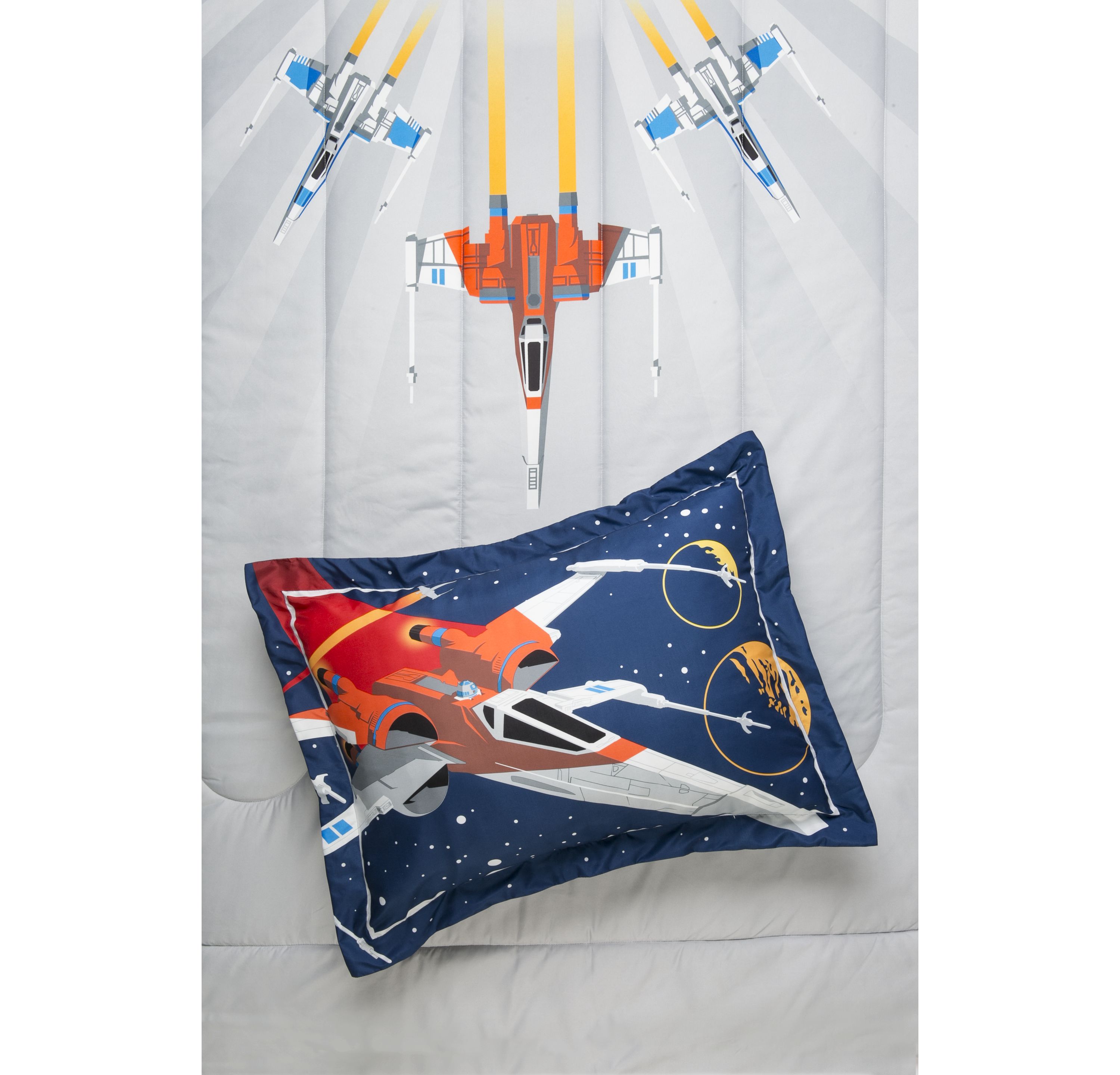 Star Wars Twin/Full Comforter and Sham Set