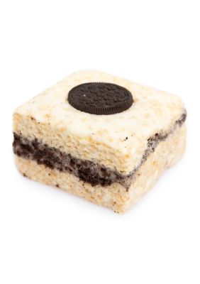 Lolli and Pops Cookies N Cream Crispy Cake